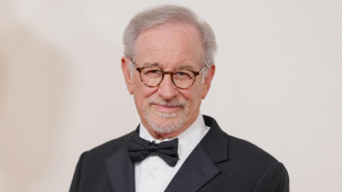 Il nuovo yacht di Steven Spielberg alla fonda all'Argentario