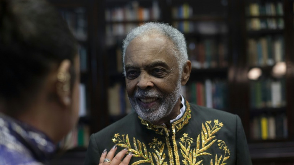 "Esperanza" contra las "tinieblas": Gilberto Gil ingresa a la Academia Brasileña de Letras