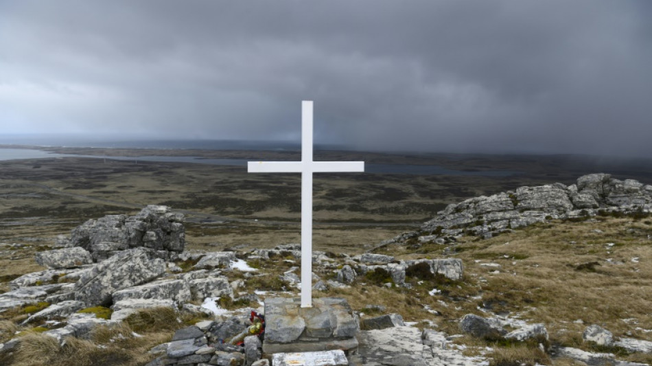 El Reino Unido conmemora los 40 años de la rendición argentina en Malvinas