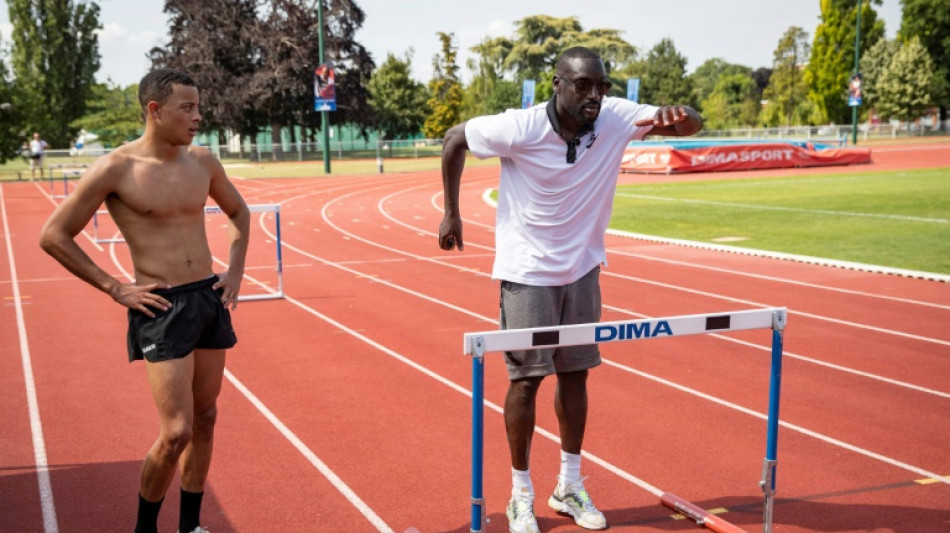 Sur la route des Jeux: "Ladji Doucouré est le meilleur" entraîneur, s'enthousiasme Zhoya