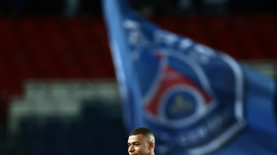 Foot: Kylian Mbappé réintégré à l'équipe première du PSG (club) 