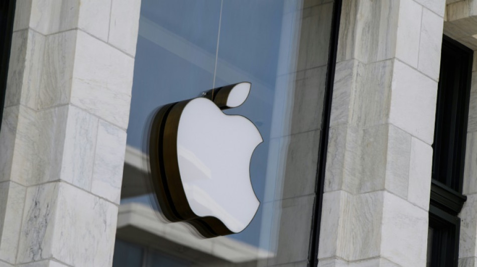 Store workers vote to form first US Apple union