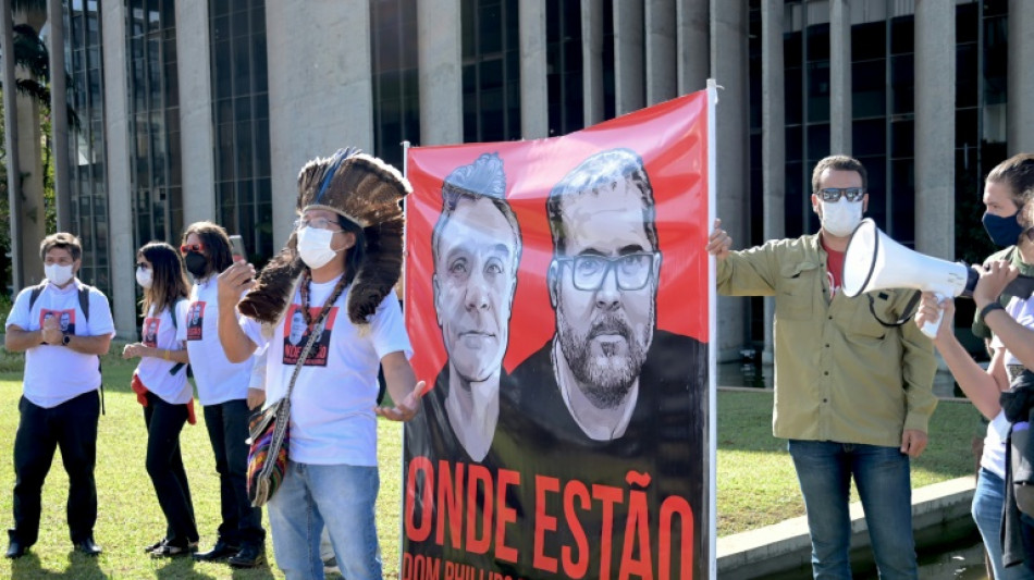 Brésil: un suspect dit avoir enterré les corps des deux disparus