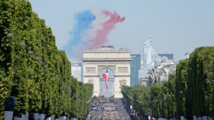 Francia celebra su fiesta nacional y Macron advierte que la guerra en Ucrania va a "durar"