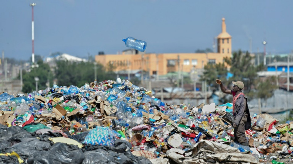 Verhandlungen in Ottawa: Lemke sieht Weichen für UN-Plastikabkommen gestellt