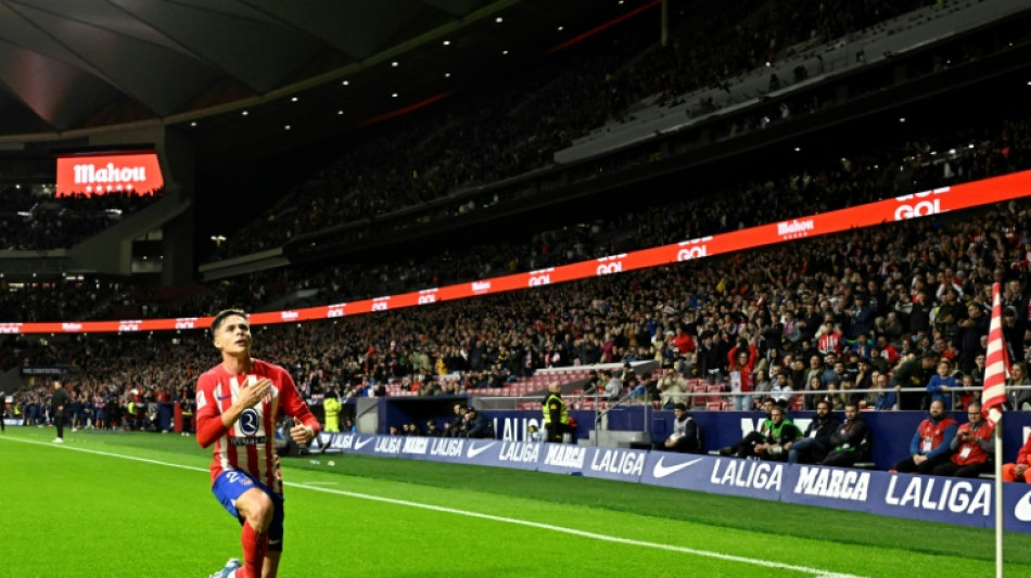 Espagne: l'Atlético Madrid enchaîne contre Alavés et double le Barça