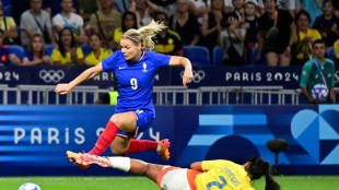França sofre mas vence Colômbia (3-2) em sua estreia nos Jogos de Paris-2024