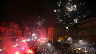 Naples ivre de joie après une nuit de folie pour son 3e titre