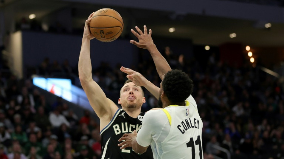 Los Bucks vencen a los Jazz sin Giannis y los Heat salen victoriosos en México