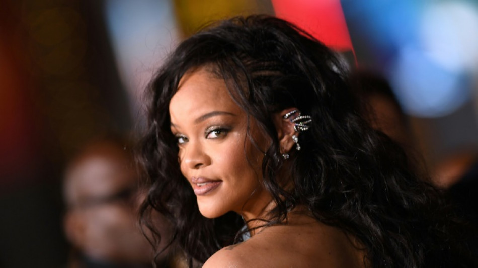 Rihanna comparte el primer video de su bebé