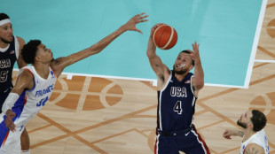 JO-2024: Seize en or pour un record, Curry trop fort pour Victor