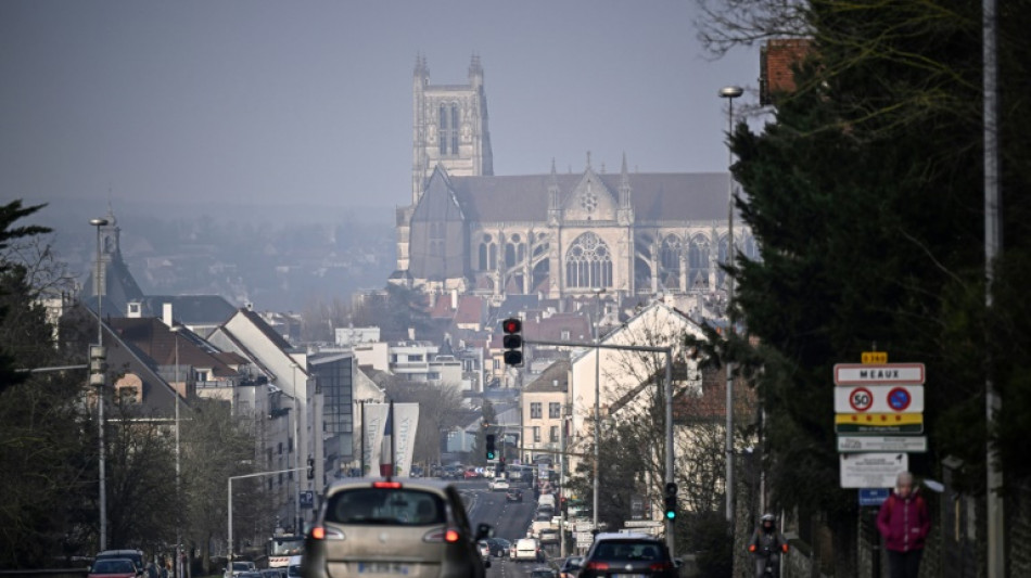 Dans la ZAC à l'entrée de Meaux, les courses et la vie