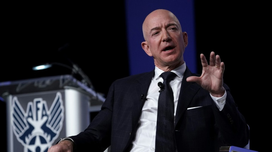 Bezos, fundador de Amazon, se muda a Miami por sus padres y Blue Origin