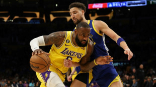 NBA: les Lakers éjectent les Warriors, le Heat en finale à l'Est