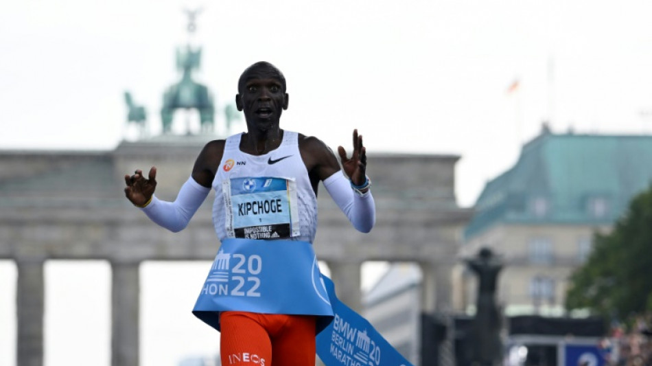 Marathon de Berlin: l'éternel Kipchoge pulvérise son record du monde