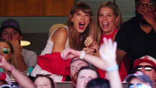 Taylor Swift turns out for Chiefs game stoking Kelce romance rumors