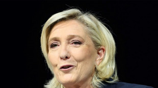 La líder ultraderechista confía en lograr mayoría absoluta en Francia