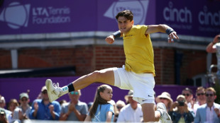 Tournoi ATP du Queen's: Alcaraz, N.2 mondial et tenant du titre, surpris par Draper en huitièmes