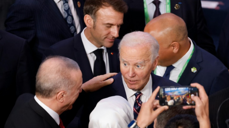 Biden, en toute fin de mandat, rattrapé par le risque d'escalade en Ukraine