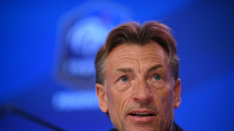 Bleues: Hervé Renard compte sur les frondeuses et Le Sommer