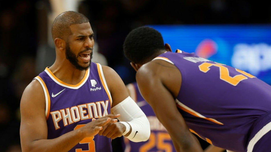 Suns' Paul out for 6-8 weeks with broken thumb