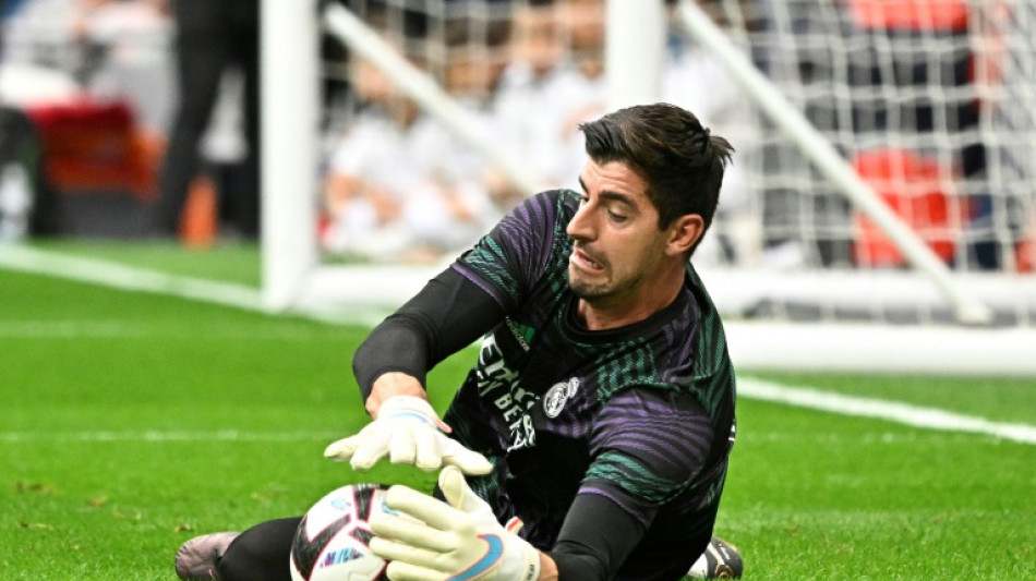 Courtois se rompe el ligamento cruzado anterior de la rodilla izquierda