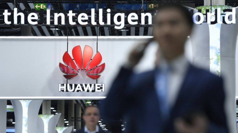 Chinese phone makers emerge from Huawei's shadow