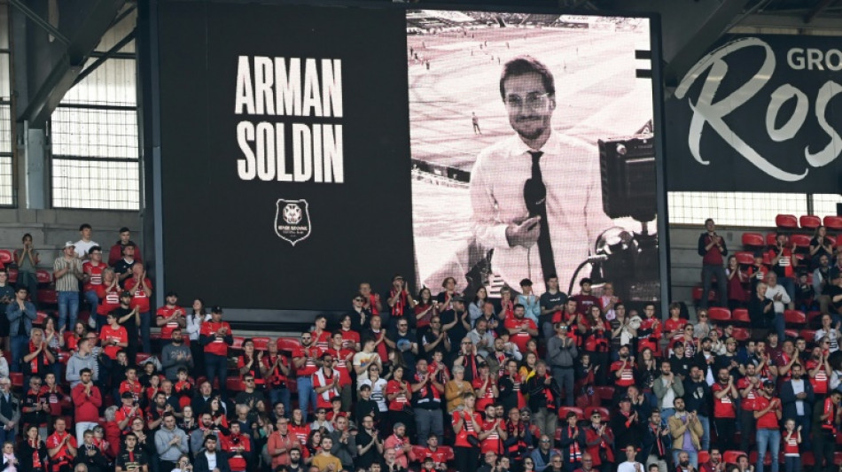 Foot: Rennes rend hommage à Arman Soldin, journaliste AFP mort en Ukraine