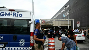 Brésil: prise d'otages dans un bus à la gare routière de Rio, deux blessés