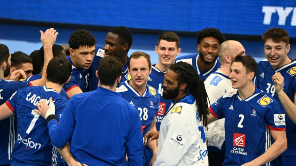 Hand: dernière ligne droite avant le Mondial pour les Bleus
