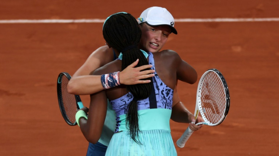 Roland-Garros: la Polonaise Iga Swiatek remporte son deuxième titre du Grand Chelem