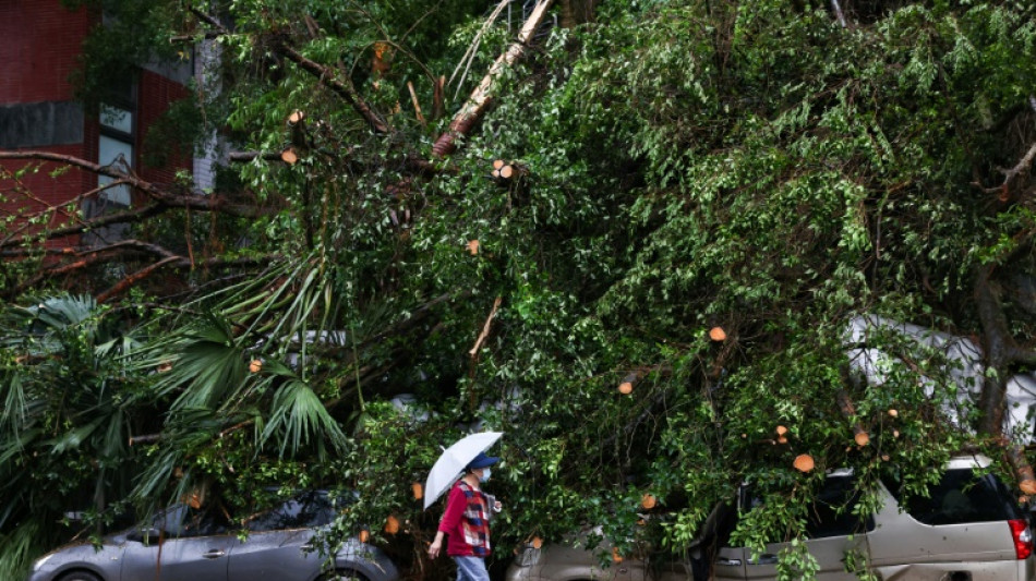 Taïwan: deux morts et 580 blessés après le passage du typhon Kong-rey