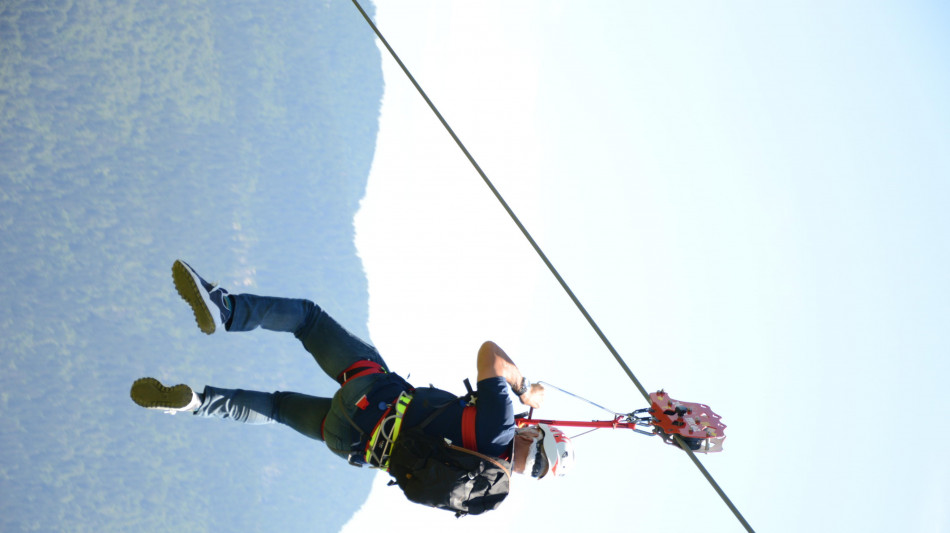 Donna precipita da un'aerofune e muore in Valtellina