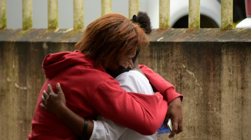 Police say 200 inmates recaptured after Ecuador prison 'massacre'