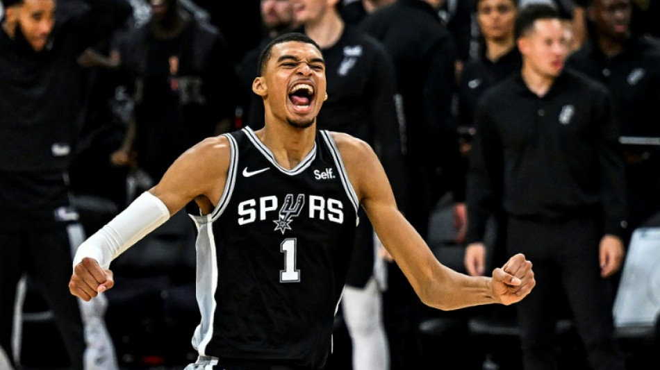 NBA: Wembanyama décisif pour sa première victoire avec les Spurs contre Houston