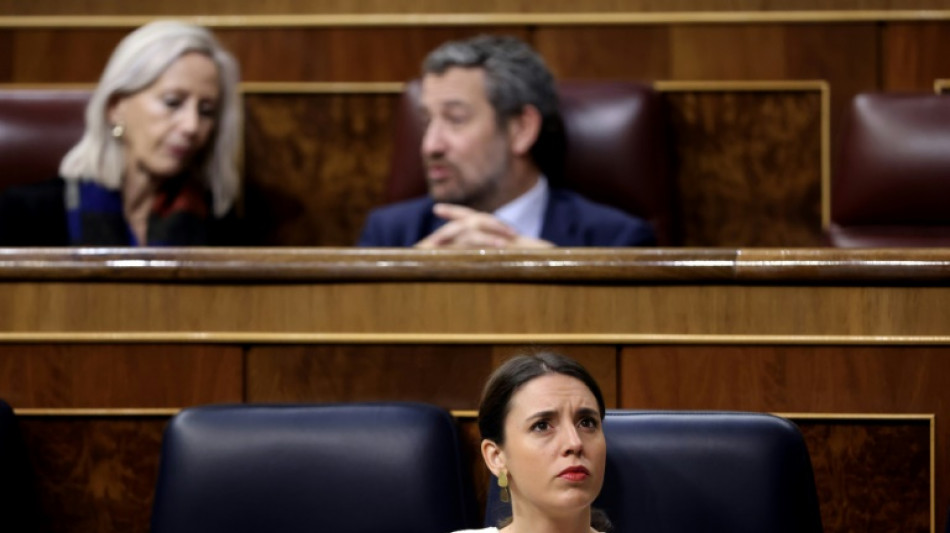 Socialistas espanhóis corrigem lei contra crimes sexuais