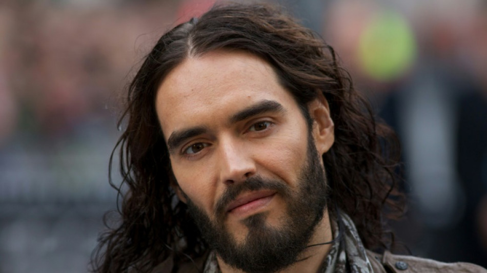 Policía entrega a la fiscalía británica expediente de investigación sobre el cómico Russell Brand