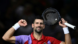 Tennis: retour tout en maîtrise pour Djokovic à Paris