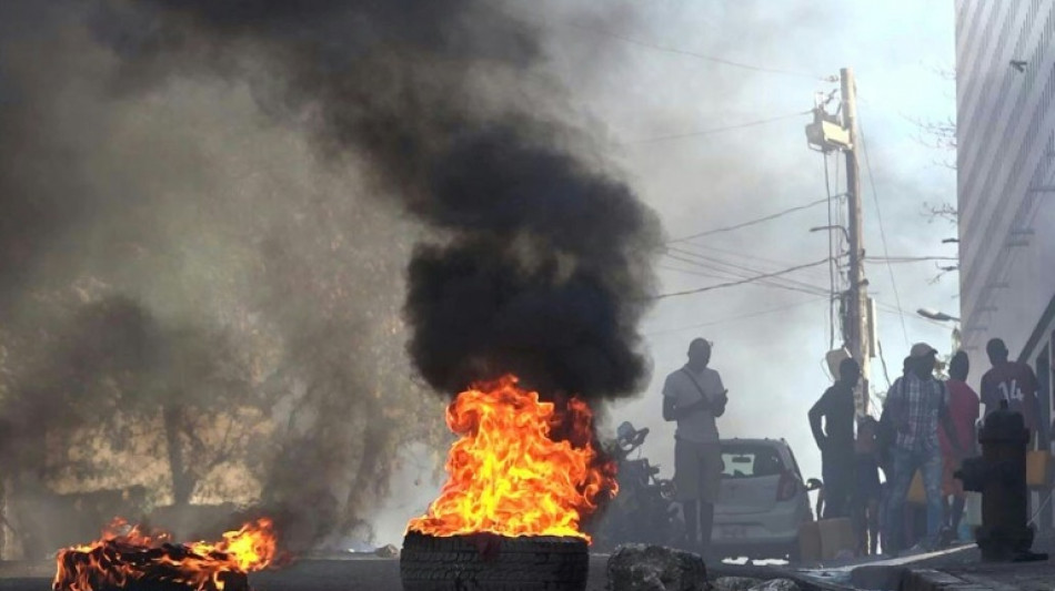 Estado de emergência e toque de recolher no Haiti após fuga de detentos