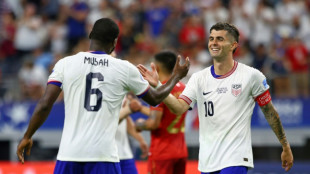 EUA estreia na Copa América em casa com vitória tranquila sobre a Bolívia (2-0)