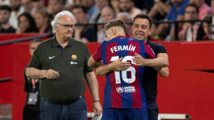 Xavi se despede do Barcelona com vitória sobre o Sevilla