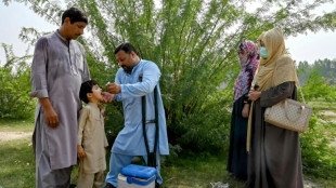 Au Pakistan, la campagne anti-polio entre violence et méfiance