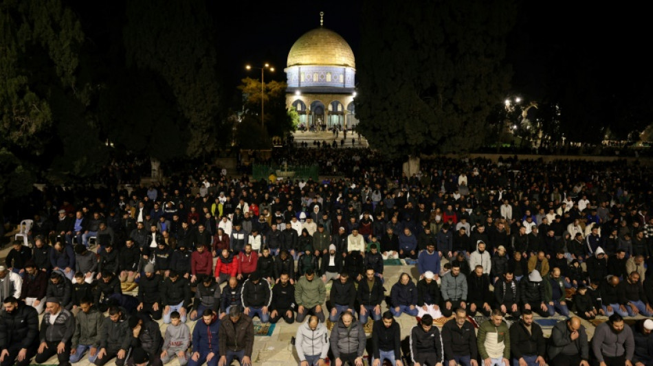 Milhares de policiais serão enviados a Jerusalém para grande oração muçulmana da 6ª feira