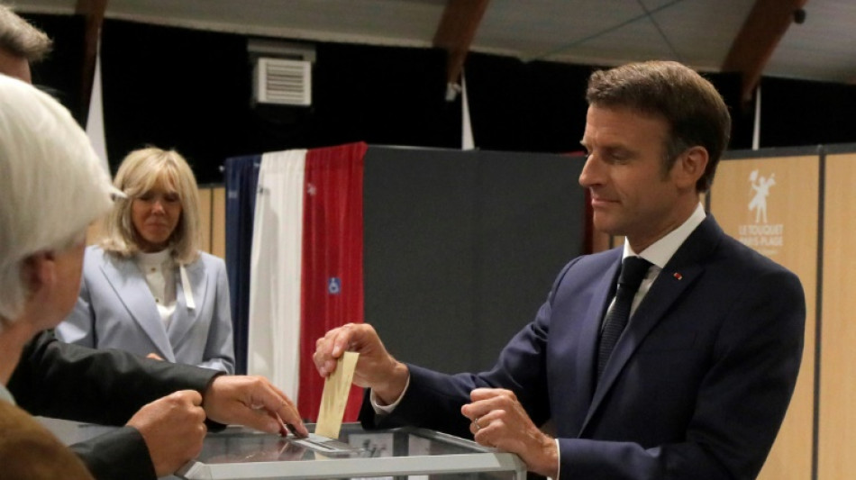 Macron to lose parliament majority in blow for reform plans: estimates