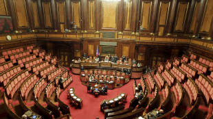 Sul premierato si sfiora la rissa in Senato, Aula viene sospesa