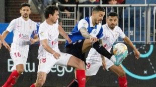 El Sevilla tropieza con empate sin goles en su visita al Alavés