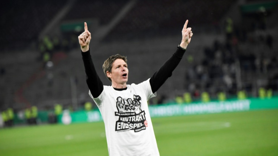 Técnico Oliver Glasner deixará comando do Eintracht Frankfurt na próxima temporada