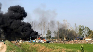 Gouverneur: 23 Tote bei Explosion in Feuerwerksfabrik in Thailand