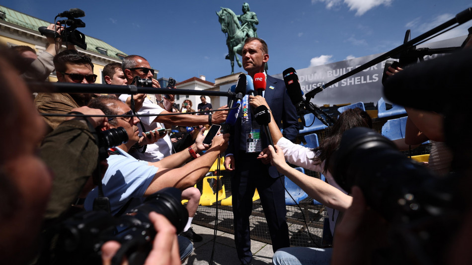 Euro 24: Ucraina in campo, Sheva mostra le rovine di Kharkiv