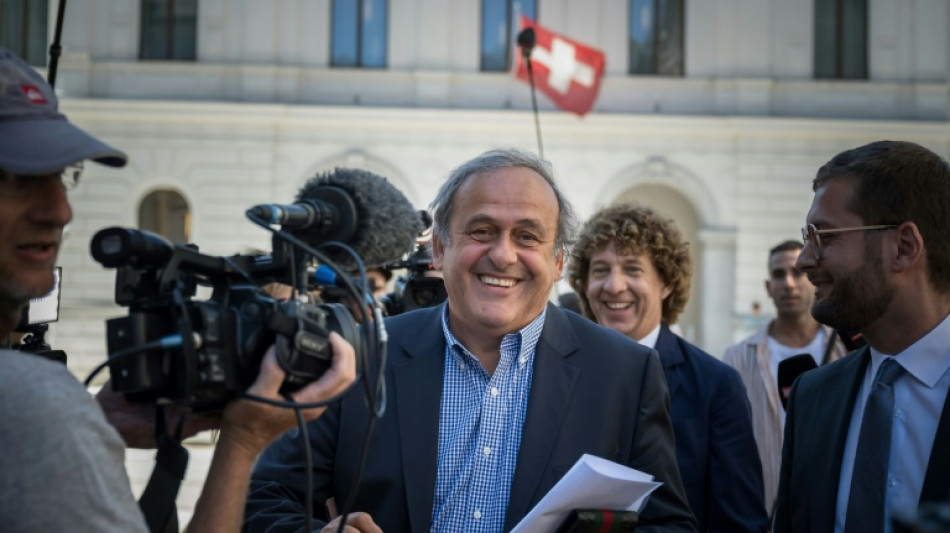 Juzgados por fraude, Platini y Blatter son absueltos en Suiza